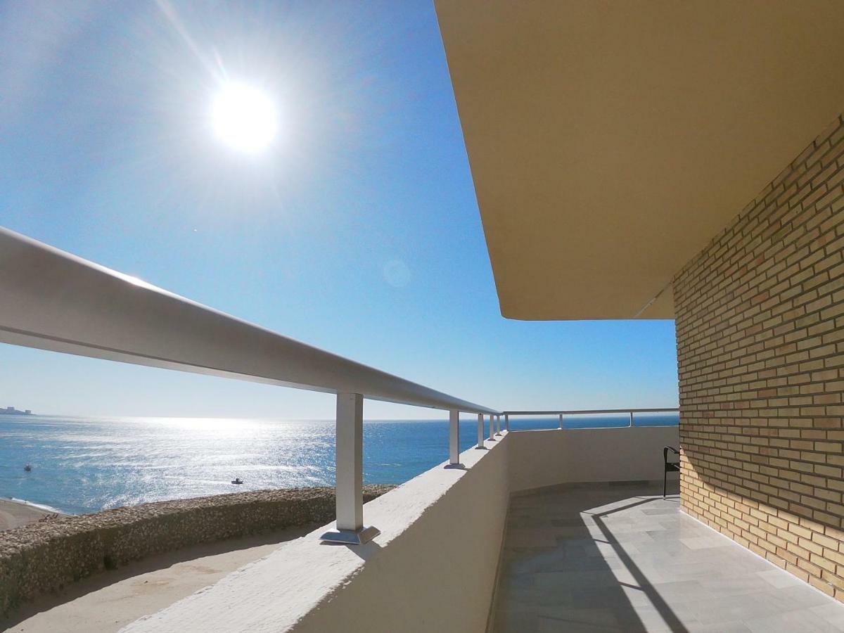 Beach Front Penthouse - Фуенхірола Екстер'єр фото